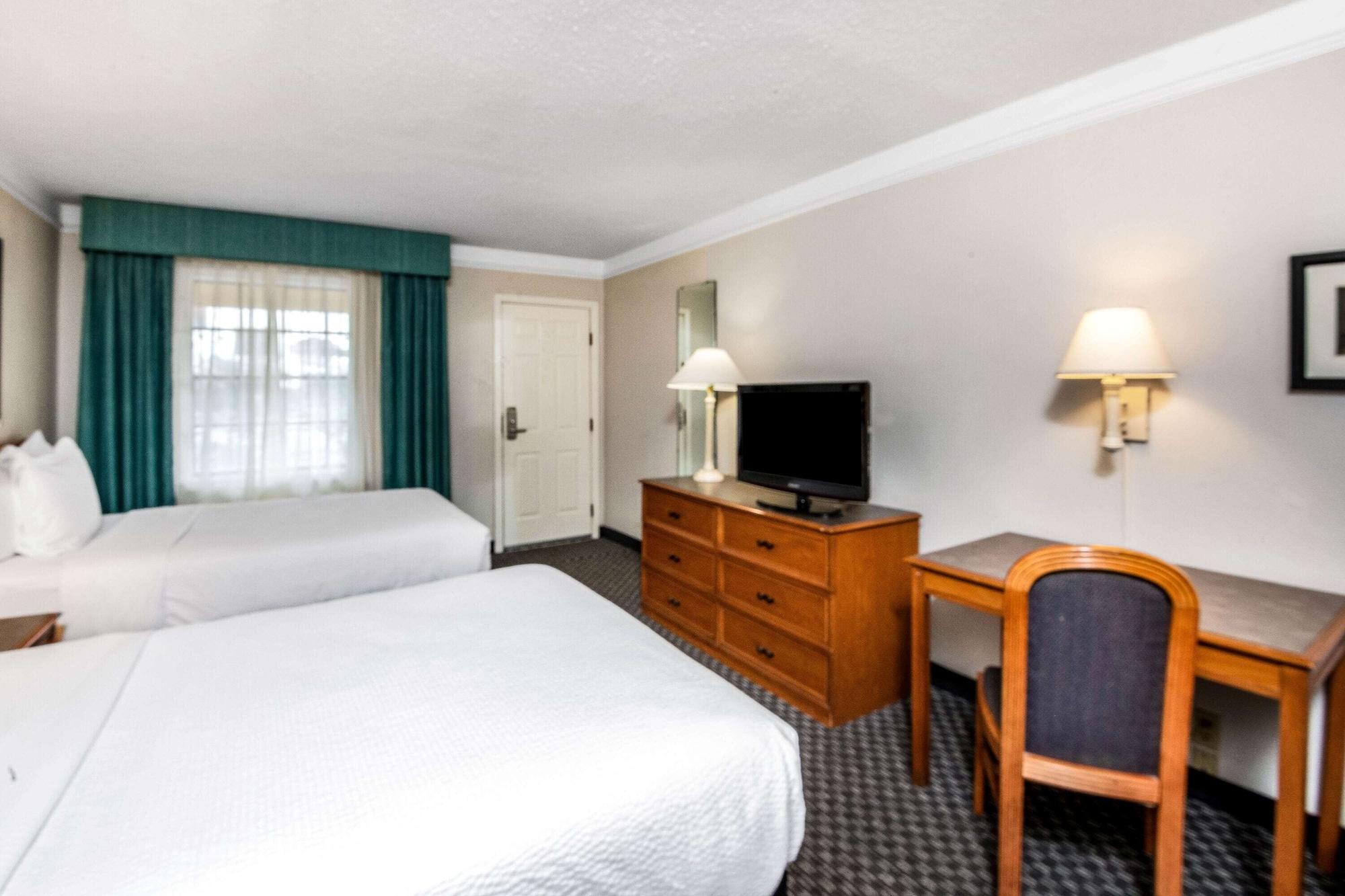 La Quinta Inn By Wyndham Ih-10 West San Antonio Tx Exterior photo